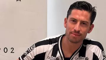 Santiago Ormeño vuelve al fútbol tras más de un año de inactividad y ficha por histórico club