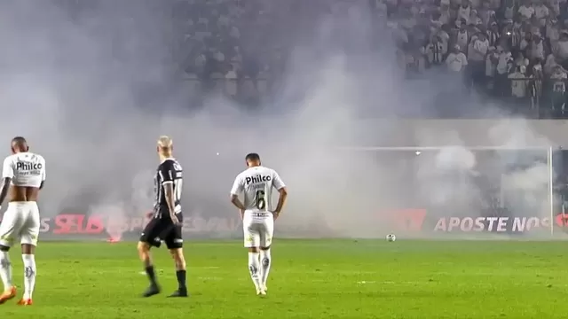 Santos vs. Corinthians. | Video: Premiere