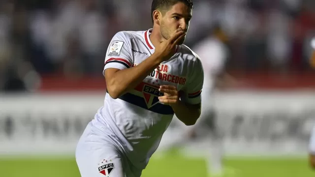 Sao Paulo aplastó 4-0 a Danubio con doblete de Pato por la Libertadores
