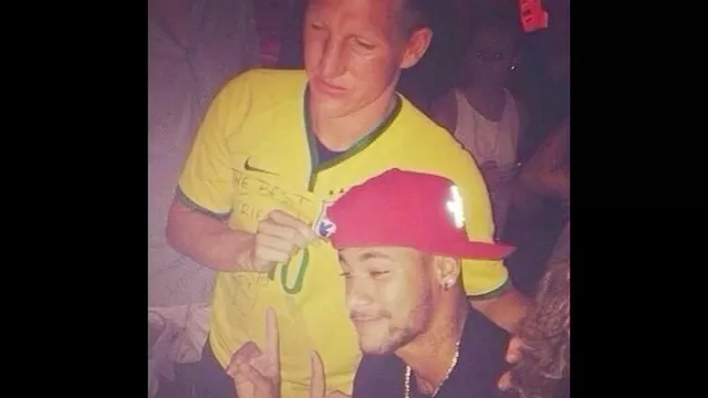 Schweinsteiger se burló de Neymar por el 7-1 y el brasileño no se dio cuenta