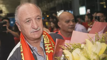 Scolari salió campeón en China y renovó con el Guangzhou Evergrande