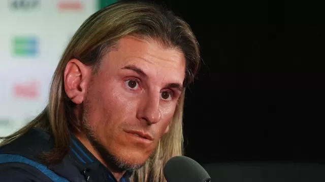 Sebastián Beccacece dejó de ser el DT de Ecuador tras eliminación del Mundial. (Video: Clarín / Foto: Reuters by Pedro Nunes)