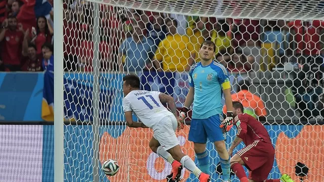 La secuencia del gol de Eduardo Vargas a España en fotos-foto-5