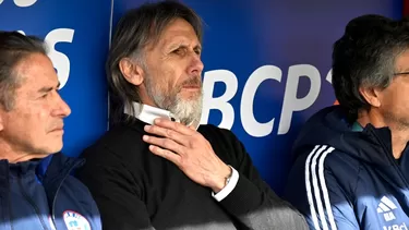 Ricardo Gareca no continuará como técnico de Chile y Gustavo Álvarez lo reemplazaría. | Foto: AFP