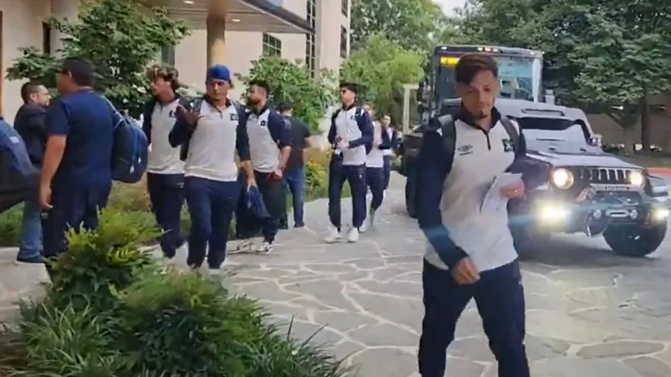 Selección de El Salvador llegó a su hotel de concentración en Maryland para amistoso con Perú / Captura: La Selecta