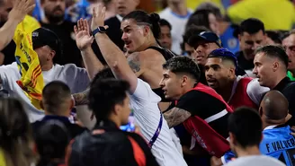 Darwin Núñez se agarró a golpes con hinchas colombianos tras caer en la semifinal