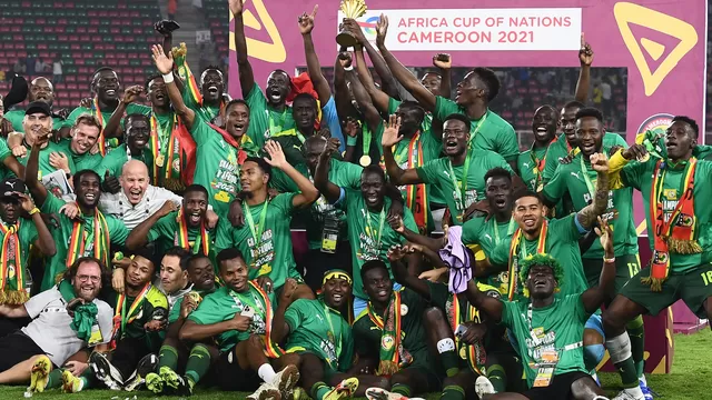 Senegal se llevó la Copa Africana al derrotar por penales a Egipto