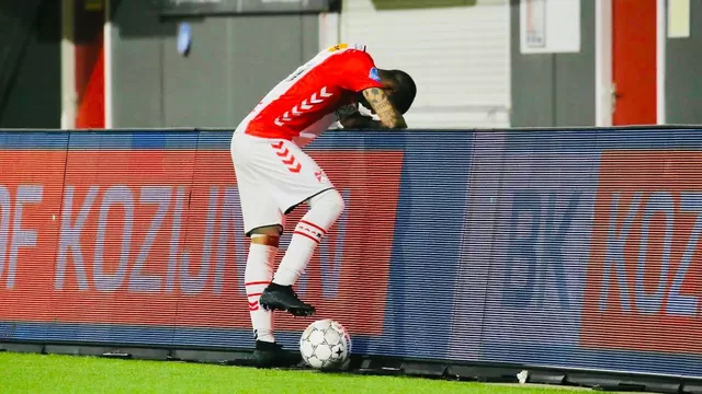 Sergio Peña marcó golazo, pero Emmen fue eliminado de la Copa de Países Bajos