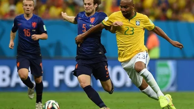 Revive en imágenes el triunfo de Holanda sobre Brasil-foto-16