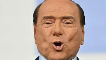 Berlusconi prometió un "bus de prostitutas" en Monza si ganan a un club grande