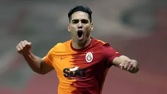 Sin máscara, Falcao marcó su primer gol con Galatasaray tras su fractura de rostro