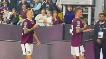 Sonne explicó a hincha de Burnley por qué no le dio su camiseta