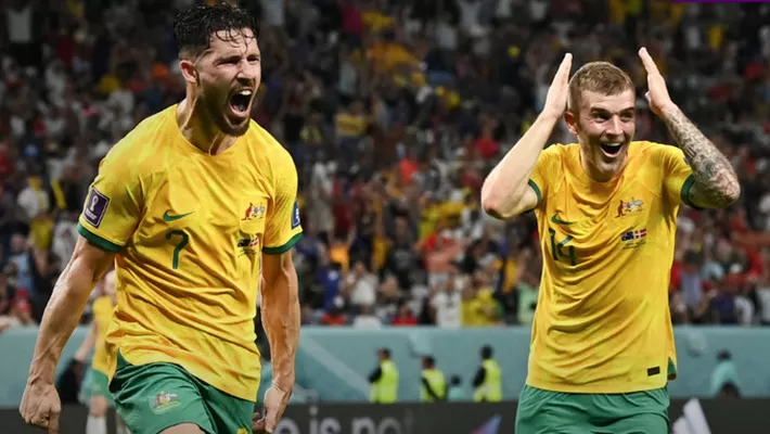 ¡Sorpresa! Australia dio el golpe ante Dinamarca y avanzó a octavos de final
