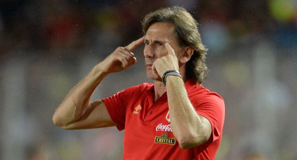 Aquí el gesto característico de Ricardo Gareca tras un gol peruano | Foto: Perú 21.