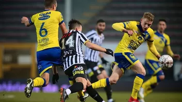 Sporting Charleroi con Benavente igualó ante el Sint-Truiden en la liga belga