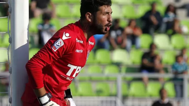 Sporting Cristal a punto de fichar al arquero chileno Mauricio Viana