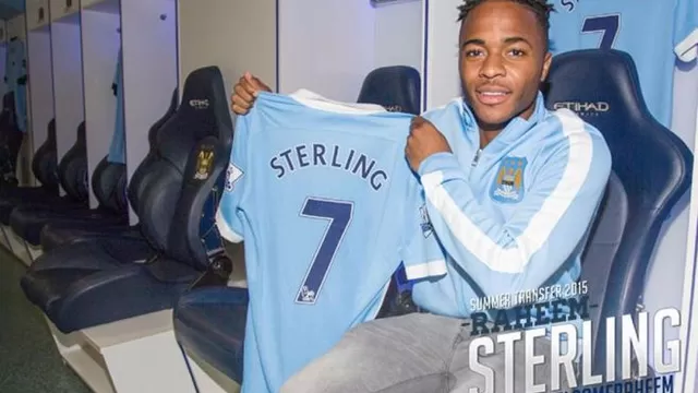 Sterling quiere ganar títulos. (Facebook Manchester City)