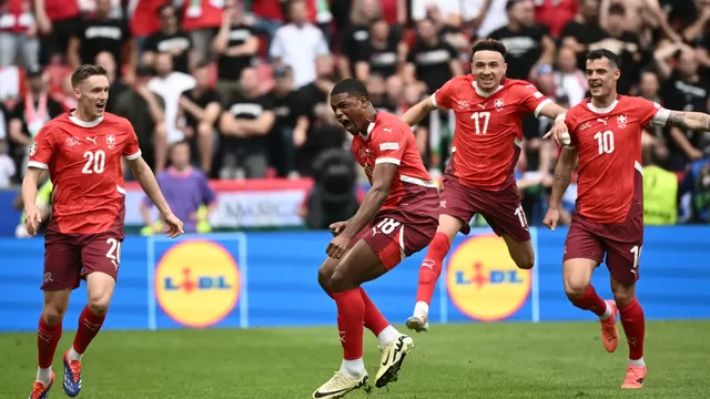 Suiza sorprende y gana en la Eurocpa por 3-1 a Hungría / Foto: AFP