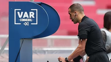 VAR será usado en dos de las copas continentales más importantes del mundo. Foto: AFP