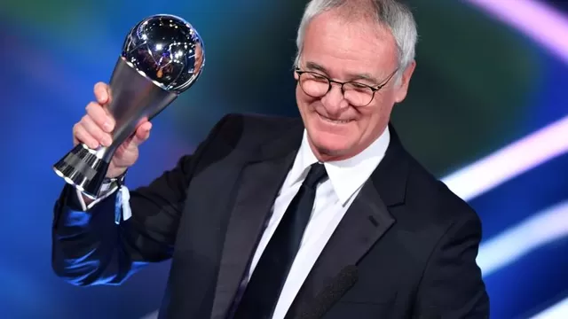 Claudio Ranieri fue elegido el mejor entrenador en los premios The Best