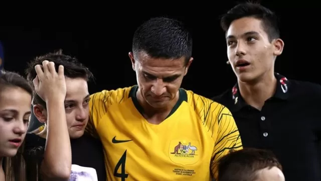 Tim Cahill se retiró entre lágrimas de la selección australiana