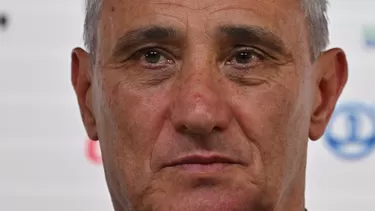 Tite dejó de ser DT de Brasil. [Foto: AFP / Video: Directv Sports (Fuente: Latina)]