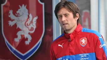 Tomas Rosicky dejó el Arsenal para volver al Sparta Praga tras 15 años