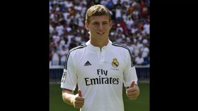 Toni Kroos fue presentado oficialmente en el Real Madrid