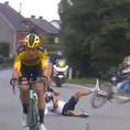 Tour de Flandes: Brutal choque con moto dejó a Alaphilippe con varias fracturas