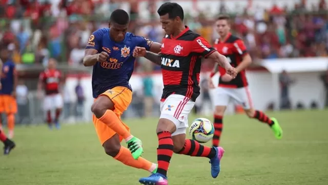 Flamengo gole&amp;oacute; 4-0 al Nova Igua&amp;ccedil;u.-foto-1