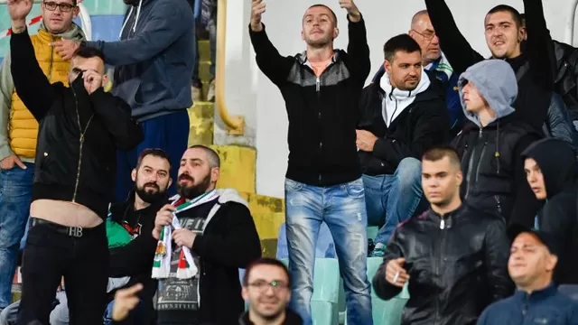 UEFA sancionó a Bulgaria con un partido sin público por gritos racistas