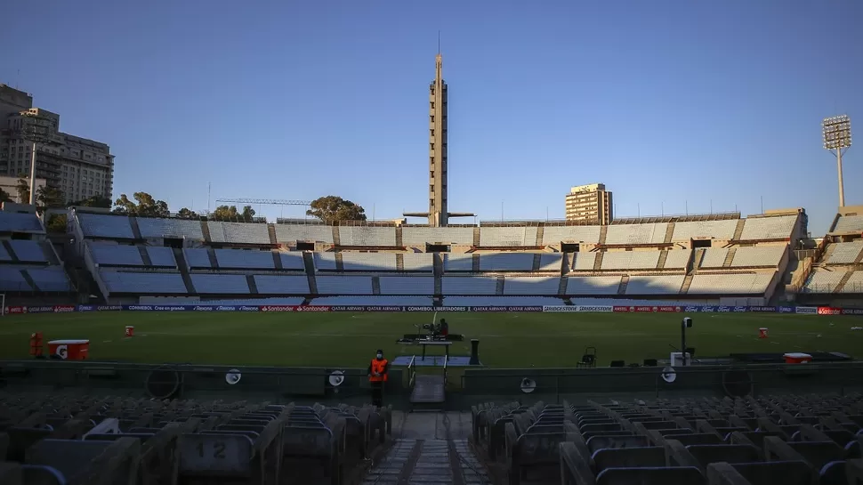 El Centenario de Montevideo será escenario de la final de la Copa Libertadores. | Foto: AFP
