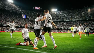 Valencia 2-1 Valladolid. | Foto: @valenciacf/Video: ESPN