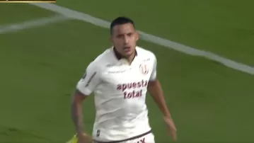 Valera aprovechó rebote y anotó 2-1 de Universitario vs Nacional