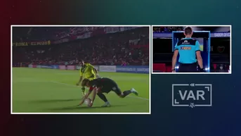 VAR se estrenó en la Primera División de Argentina con un penal para Aldosivi