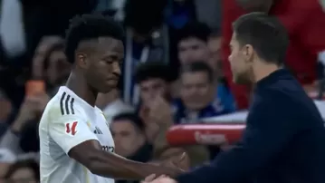 Vinicius fue pifeado por los hinchas del Real Madrid tras cambio