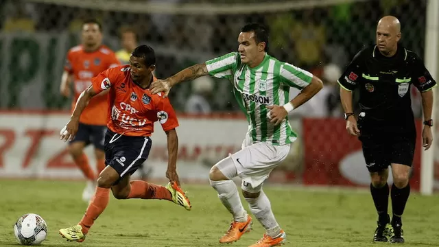 César Vallejo cayó 1-0 ante Atlético Nacional y dejó la serie abierta