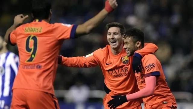 Lionel Messi logró triplete y el Barcelona goleó 4-0 al Deportivo