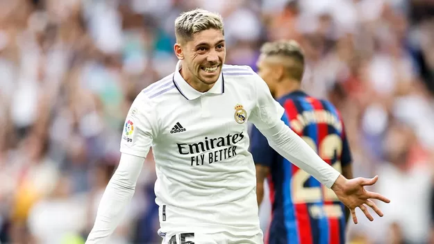Real Madrid derrotó 3-1 a Barcelona y tomó el liderato de LaLiga española