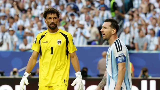 Vozinha y Messi conversaron tras el final del Argentina vs Cabo Verde. Foto: Reuters