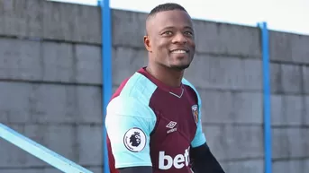 West Ham fichó al sancionado Patrice Evra hasta final de temporada