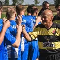 YouTube: Un futbolista se mantiene en activo en Serbia con casi 67 años