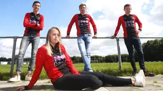 Ellen Fokkema jugará en un equipo masculino | Video: @OmropFryslan.