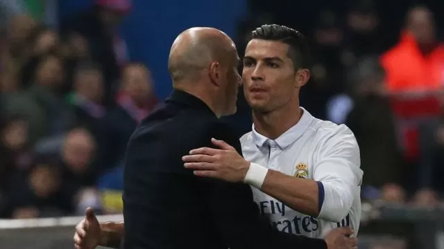 Zidane no tiene &quot;dudas&quot; de que el Balón de Oro es para Cristiano Ronaldo