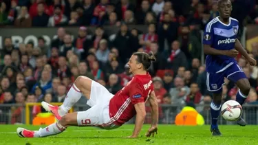 Zlatan ante eventual retiro: &quot;Me iré como llegué, no me voy a ir cojeando&quot;