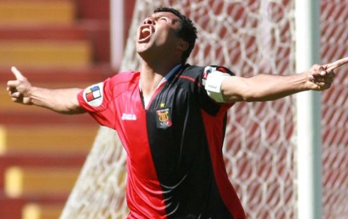 ADFP premió a Ysrael Zúñiga como mejor jugador del Descentralizado 2015