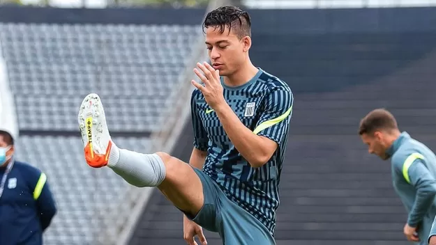 ¡Alerta en Alianza Lima! Cristian Benavente se fue a España y no jugará por un tiempo