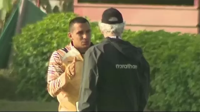 Alex Valera entrenó de manera diferenciada en el último entrenamiento de Universitario tras molestias / Canal N