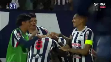 ¿Suerte de campeón?: El gol de Alianza Lima para el 2-1 sobre Alianza Atlético