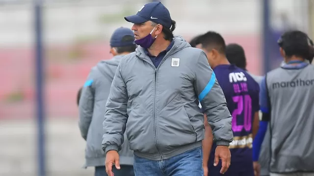 Administrador de Alianza Lima confirmó que Carlos Bustos se queda para el 2022